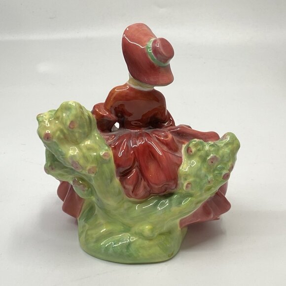 Vintage Royal Doulton Lydia Figurine HN 1908 Seated Victorian Lady Garden - Picture 3 of 8
